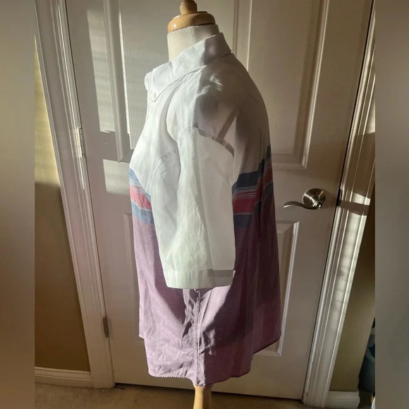 Men’s size Large Original Penguin Short sleeve button down shirt- White, blue - Picture 4 of 8